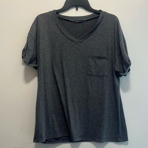 GREY BASIC TEE